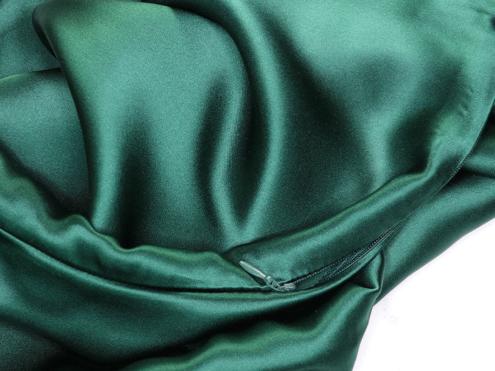 iGlow Silk Pillowcase - Forest Green (Dark Green)